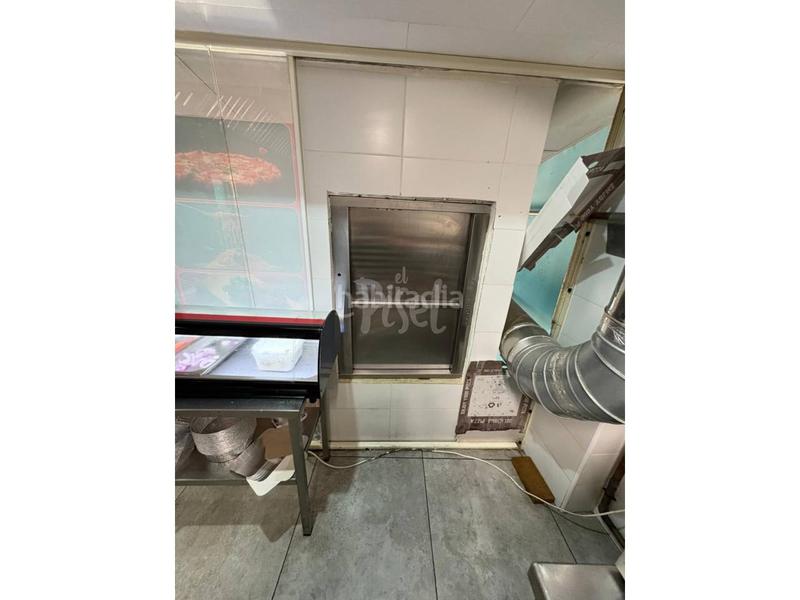 Foto 1280adbc-4194-4909-8c0e-5039ec32c9be. Traspaso local comercial  con encanto en el centro con horno artesanal incluido! en Tarragona