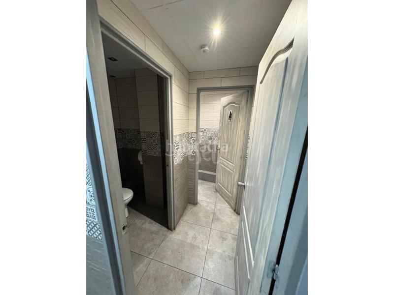 Foto 60b564d1-431e-477c-b5fa-8d55d868e07a. Traspaso local comercial  con encanto en el centro con horno artesanal incluido! en Tarragona