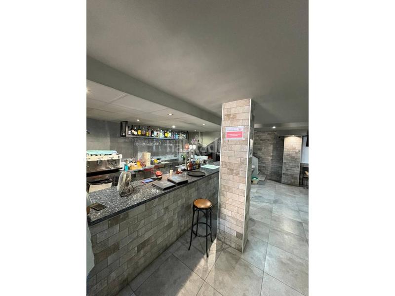 Foto abb8c074-0d7e-411e-83a0-43020950ba8e. Traspaso local comercial  con encanto en el centro con horno artesanal incluido! en Tarragona