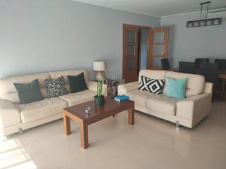 Semi detached house  11 de setembre. Espectacular adosado casi nuevo