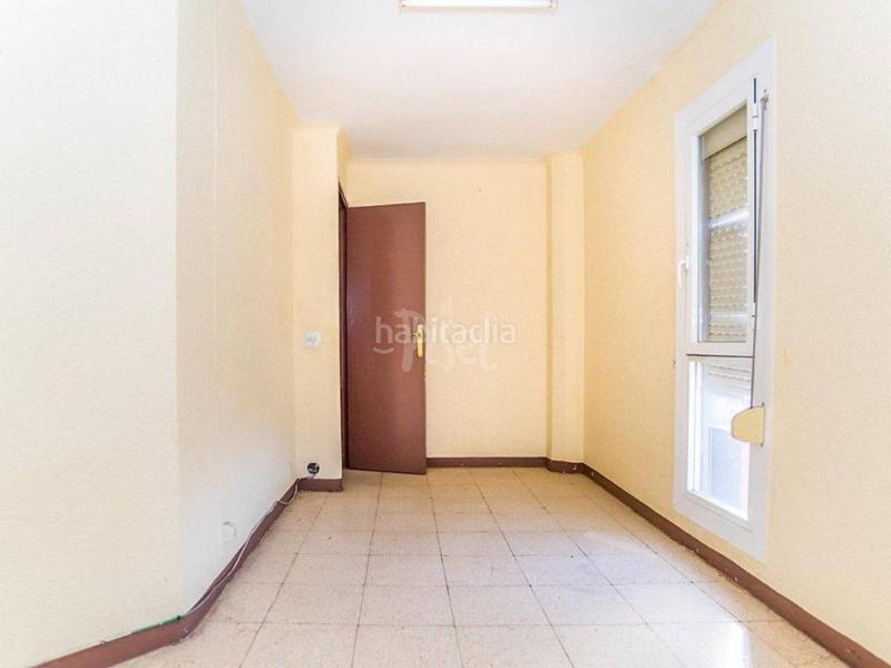 Foto fd8aea05-df79-4eb9-a678-6a1557e49968. Piso  en venta , tarragona 3 habitaciones y balcón en Reus