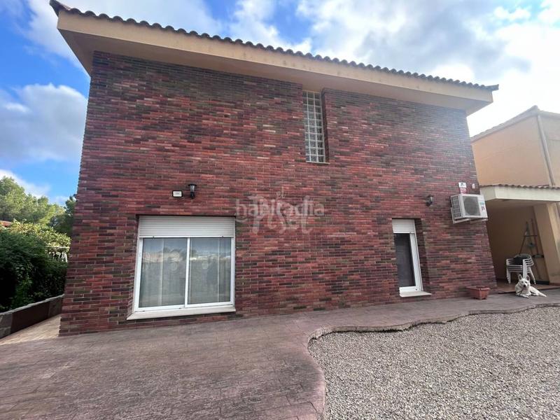 Foto 0880cf80-9316-4710-96c1-ae6b110cf27f. Casa con parcheggio piscina in Pallaresos (Els)