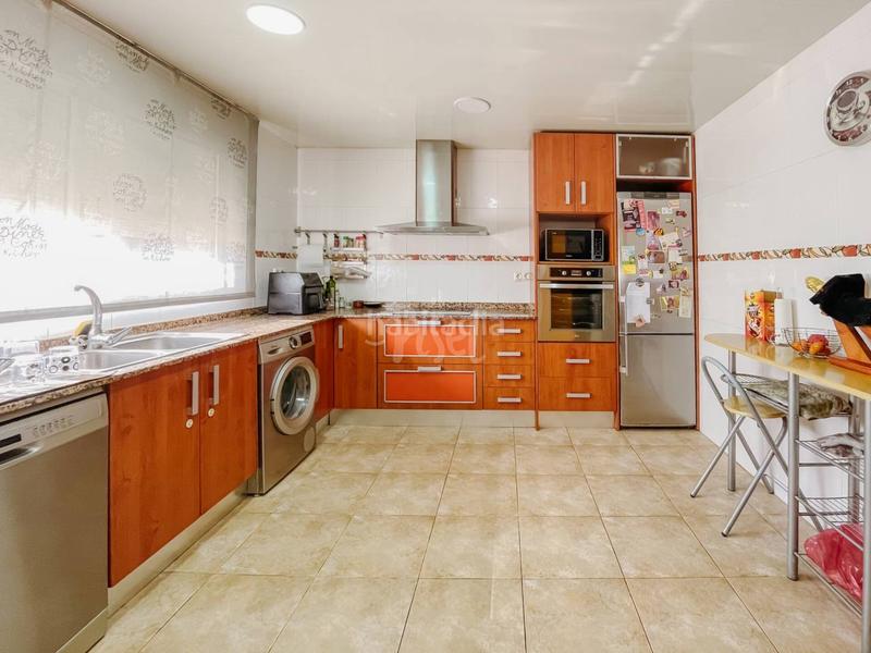 Foto 6af7b56a-3e57-4fe5-b14b-136e36fb8969. Haus mit parking pool in Pallaresos (Els)