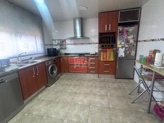 Maison  Cami mas del frare. Gran oportunidad! casa de 240m con jardín, parking y piscina