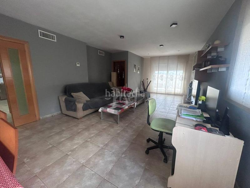 Foto b8912e19-2b2c-46e0-8caf-4a3091a5a4c8. Casa con parcheggio piscina in Pallaresos (Els)