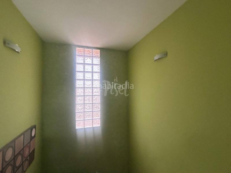 Foto f7b12e4e-d01c-415e-9d5a-904154e55fc6. Casa con parcheggio piscina in Pallaresos (Els)