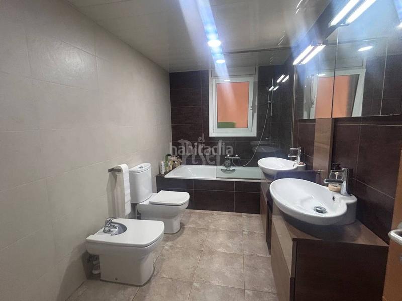 Foto fc911590-0a7a-4e77-8544-de5cad689afb. Casa con parcheggio piscina in Pallaresos (Els)