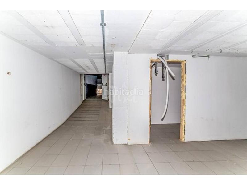 Foto 1030a7c2-8e95-438c-ab58-238e943092bc. Geschäftsraum in Constantí