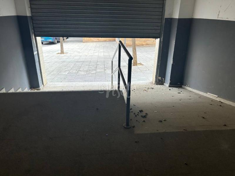 Foto cf636cd1-b330-4092-b417-9ba909ac30ab. Geschäftsraum in Constantí