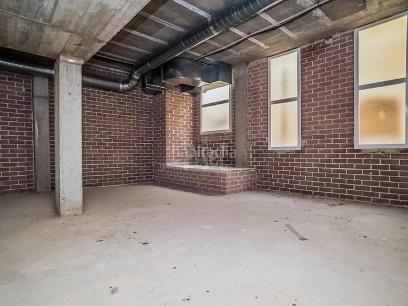 Foto f5ef9637-9250-42e6-911b-72fb489062cc. Local comercial a Ponent Reus