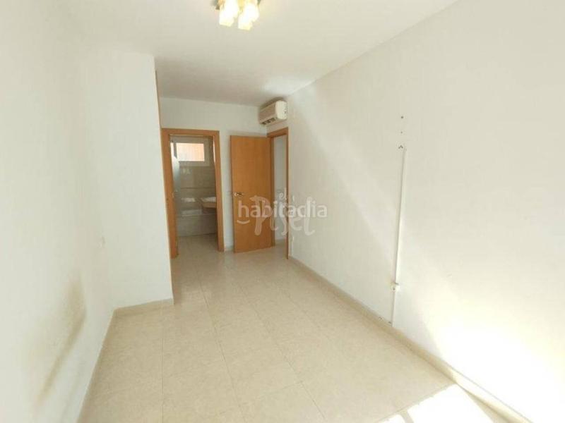 Foto bd3da434-7b62-4824-936e-6027dc6af933. Flat with heating pool in L´Estany Calafell