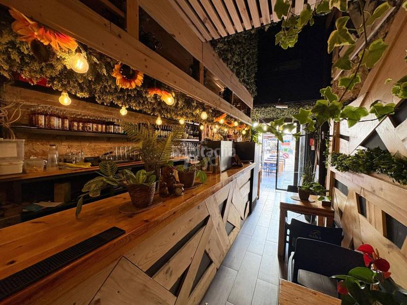 Foto 2ca3b4fc-2aa7-4c59-bf75-dc110d550d6a. Traspàs local comercial a Part Alta Tarragona