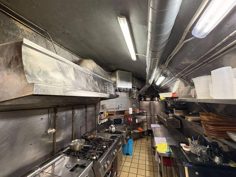 Foto 4779c615-1c5c-4800-8073-c649d6e388c0. Traspàs local comercial a Part Alta Tarragona