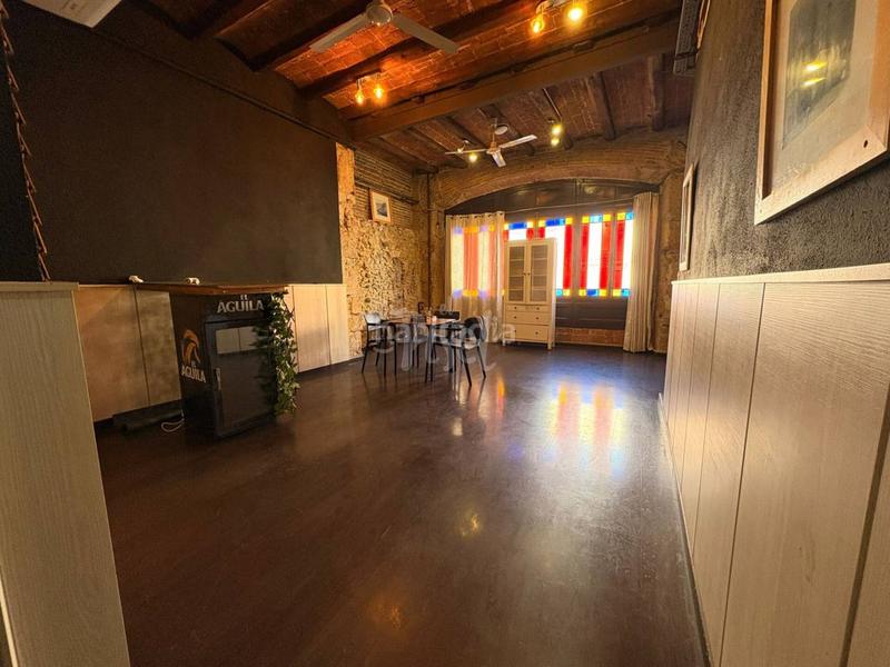 Foto 7d8b8e99-bb8f-4ad3-9715-7934d0e7cd6b. Traspàs local comercial a Part Alta Tarragona