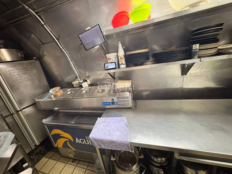 Foto 880534a9-4de5-400e-b4e4-193ef96dc7b1. Traspàs local comercial a Part Alta Tarragona