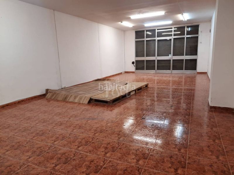 Foto ca1f48ad-44cd-4665-9cbf-2a81fea6a66e. Local comercial a Nou Eixample Sud Tarragona