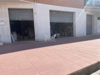 Locale commerciale  Calle violant d´hongria. Local en sant pere i sant pau