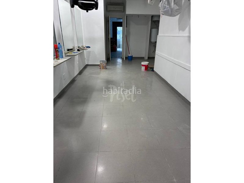 Foto ebe526f7-b652-45bf-bd89-6b0865d1d4b3. Local comercial a Eixample Tarragona