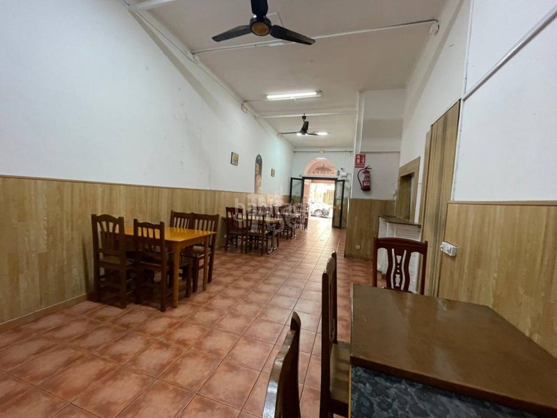 Foto d40161f3-4b24-43e2-95ac-94374f8275a5. Local comercial a Eixample Tarragona