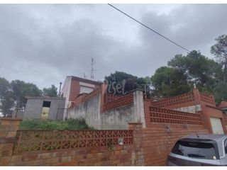 Maison à Olèrdola. Casa en venta en vilafranca del penedès
