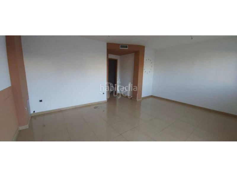 Foto e8c170cd-b5ed-4611-9fee-76c8929c7350. Piso  a la venta en Deltebre