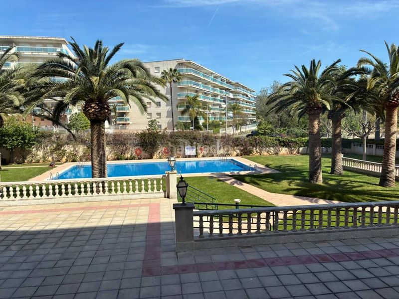 Foto 2072172d-b159-440d-936b-093a31268611. Apartament amb aparcament a Plaça Europa - Port Aventura Salou