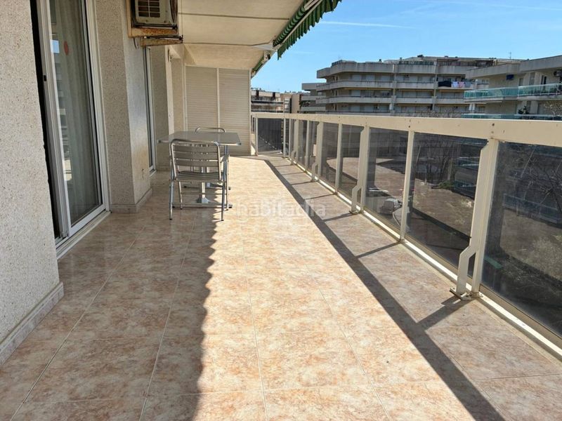 Foto 3a22eafa-b559-4c46-8a35-f7cfe3bdfd7e. Apartament amb aparcament a Plaça Europa - Port Aventura Salou