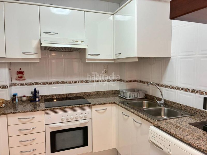 Foto 5a8b1ed6-91ef-4cd5-8647-80f904e2a8c1. Apartament amb aparcament a Plaça Europa - Port Aventura Salou