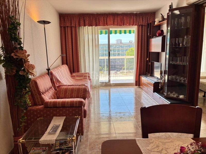 Foto d4289d50-68a3-4386-8ff6-c035e8db16da. Apartament amb aparcament a Plaça Europa - Port Aventura Salou