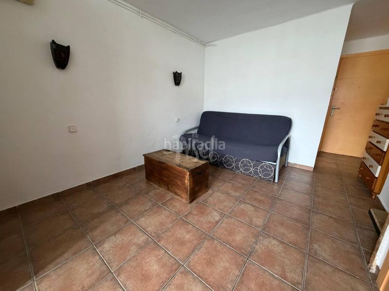 Foto afc5ccd0-33c6-480b-a562-5d579cbb4fb9. Estudi amb piscina a La Pineda Vila-seca