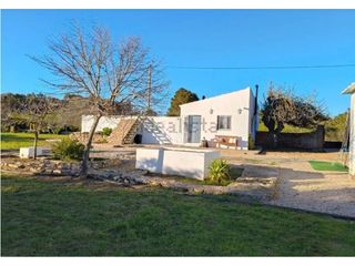 Landgut in Pla de Santa Maria (El). Finca rústica con casa, pozo propio y olivos en pla de santa mar