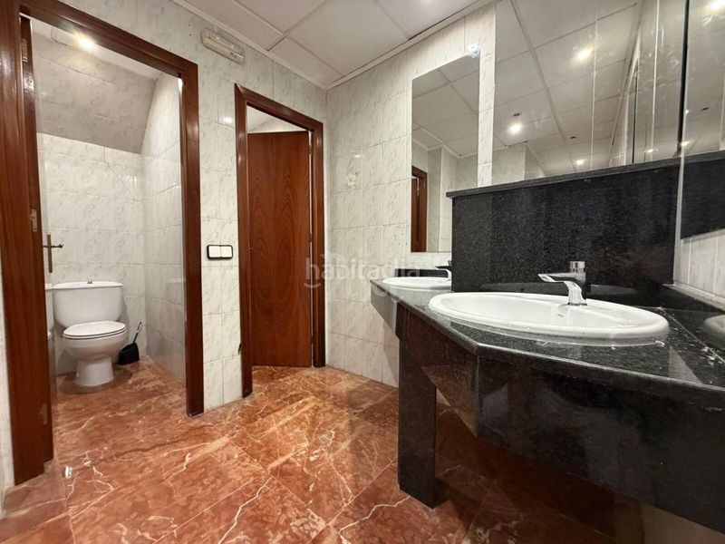 Foto 179ea69c-03e9-4a8e-8904-3d66de3a622a. Local comercial a Torreforta Tarragona