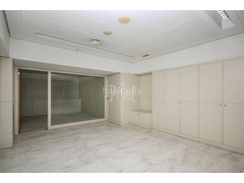 Foto ffdcfd51-3908-412e-8a68-10afc53ca59a. Local comercial a Sant Andreu de la Barca