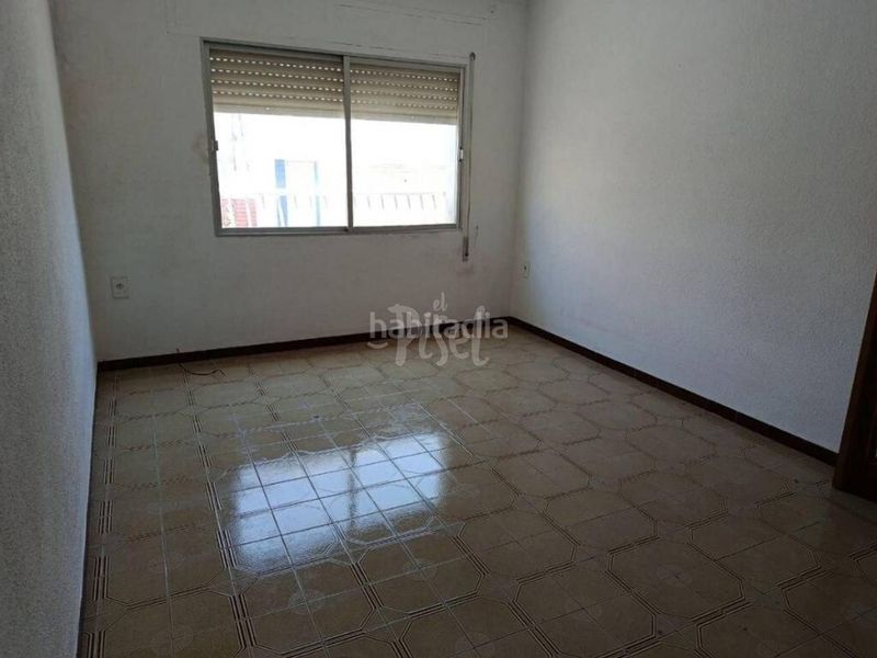 Foto e4a84da7-e457-4e41-bd8e-8e0e4b8a101c. Pis a Alcanar