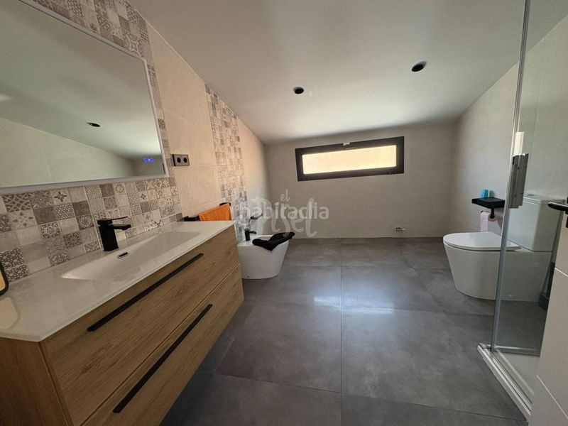 Foto b35f2598-c8ef-4030-bee4-acaefc35b861. Casa amb aparcament piscina a Pallaresos (Els)