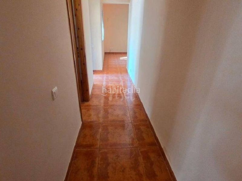 Foto d9b71a16-62b5-4b07-b995-c8a5f7d474a1. Casa a Freginals
