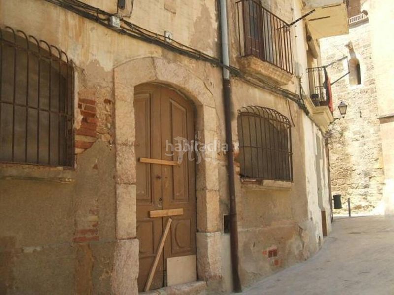 Foto 55f6dec1-7e44-40f3-9709-58ba5c323a43. Edifici a Valls