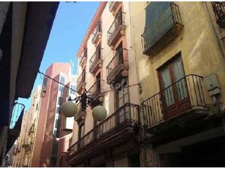 Building in Valls. Edificio en venta