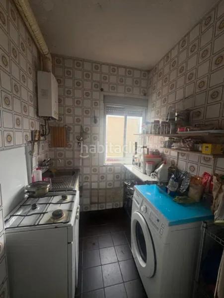 Foto c8ce58ab-194f-45fe-9e2e-be7d3e3de779. Etagenwohnung in calle de andrea jordán 9 in Los Rosales Madrid