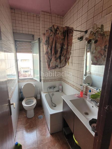 Foto 5f793923-d201-46e9-bd90-d10d8ff02812. Piso en calle de andrea jordán 9 en Los Rosales Madrid