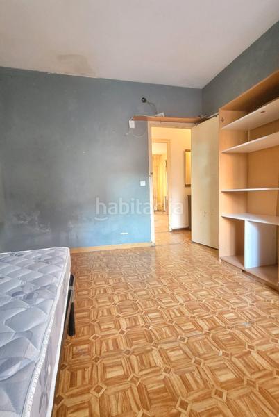 Foto a12ea2a0-1f5b-447f-952d-e9eddd2eb479. Piso en Los Rosales Madrid