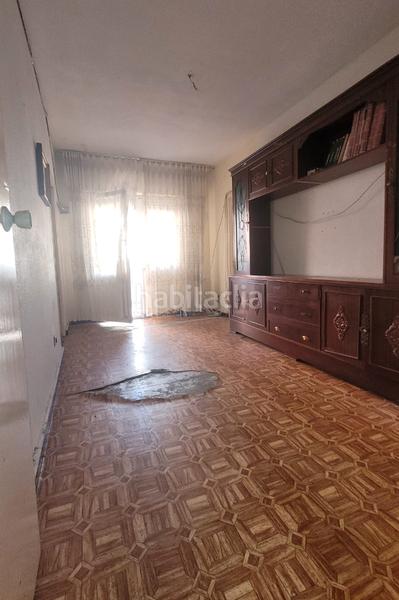 Foto c53fa697-f667-4917-a150-2b57e6f2a508. Piso en Los Rosales Madrid