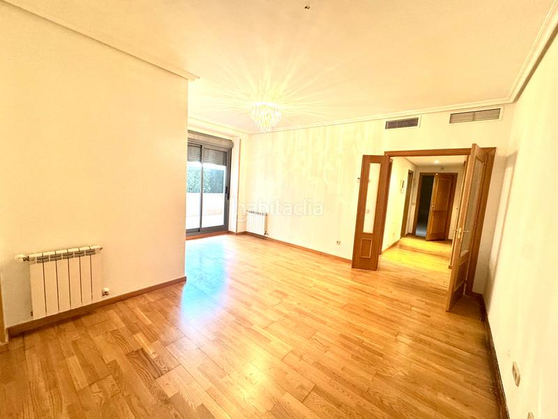 Foto e65133f0-46ab-4b21-ad1a-37025ac4b33b. Appartamento con parcheggio piscina in Puerta Bonita Madrid