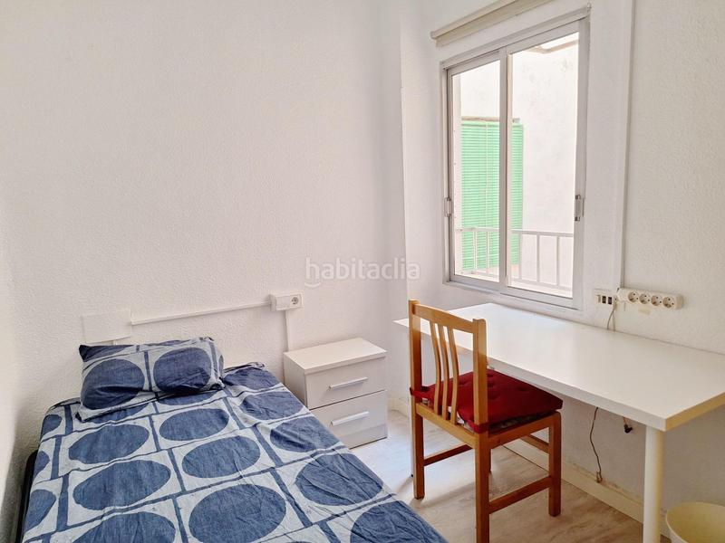 Foto d693bb5b-e3ca-49c9-9946-4791c4466b25. Alquiler piso se alquila piso ideal para estudiantes o para compartir ! en Murcia