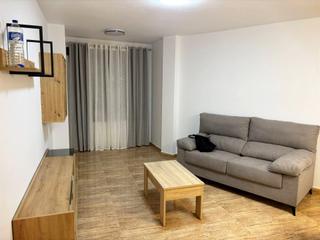 Location Appartement  Plaza iglesia. Se alquila piso en la raya
