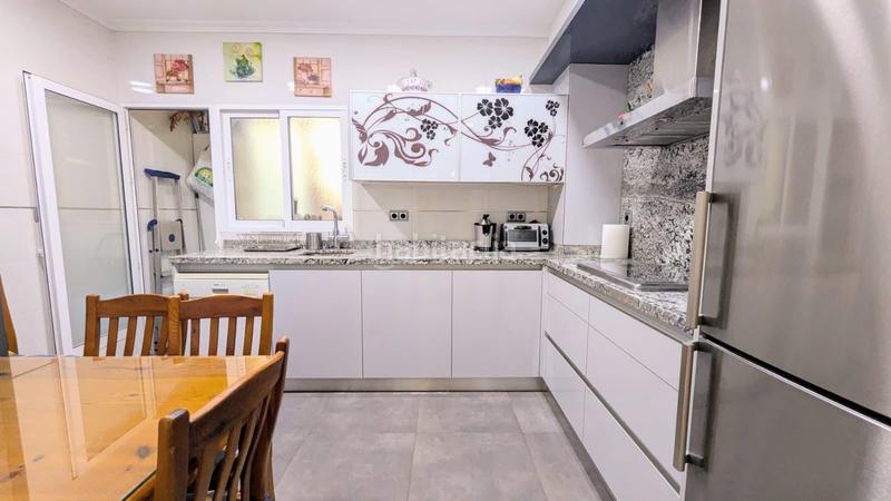 Foto 543140b2-0222-4872-aae8-a9a02ab464a3. Miete etagenwohnung mit parking in Infante-Juan Manuel Murcia