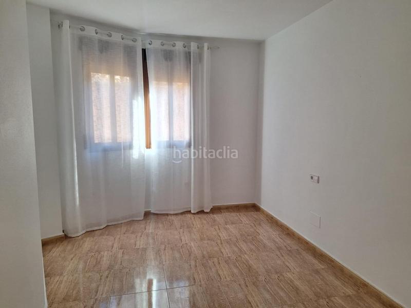 Foto 8d4ebb21-cc5b-43f8-96ef-1abbfa5afe04. Rent flat with parking in Algezares Murcia