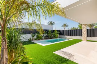 Xalet  Urbanizacion de la quinta. La quinta chalets que redefinen el arte de vivir bien