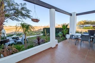 Piso  Premios ppe asturias depo. Planta baja con jardín privado en las terrazas de la torre golf