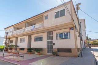 Casa  Calle sagrado corazon. Dúplex en zeneta ideal para familias, cerca de colegio y servici